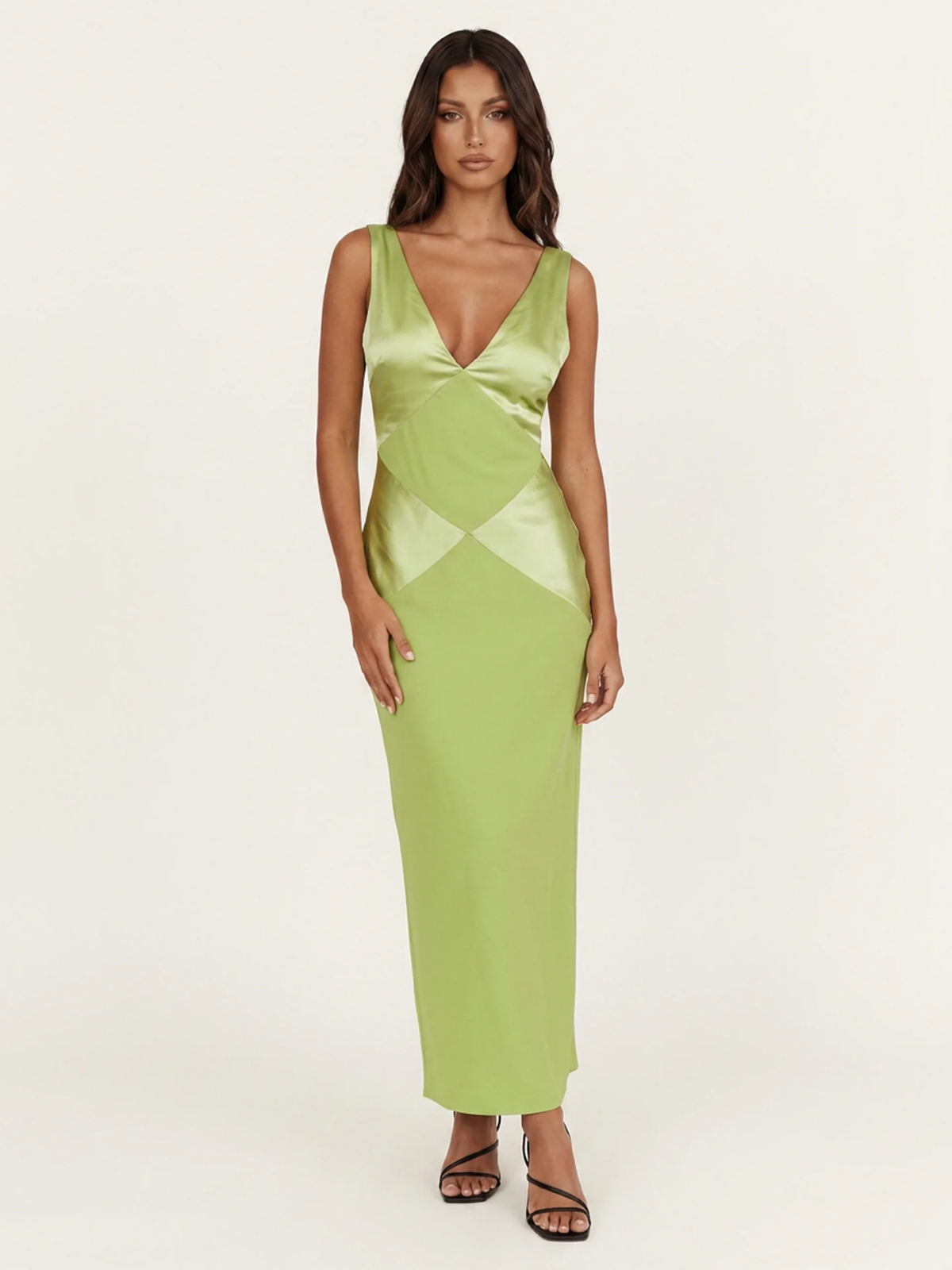Dara contrast panel satin-finish maxi dress in light purple — front view