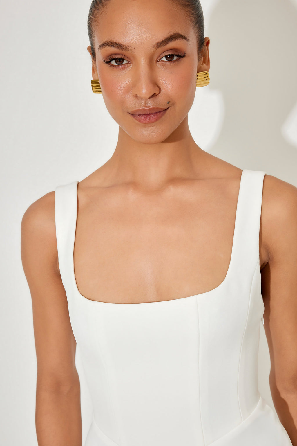 Square neck A-line cocktail dress with seamed bodice and full midi skirt - view 9