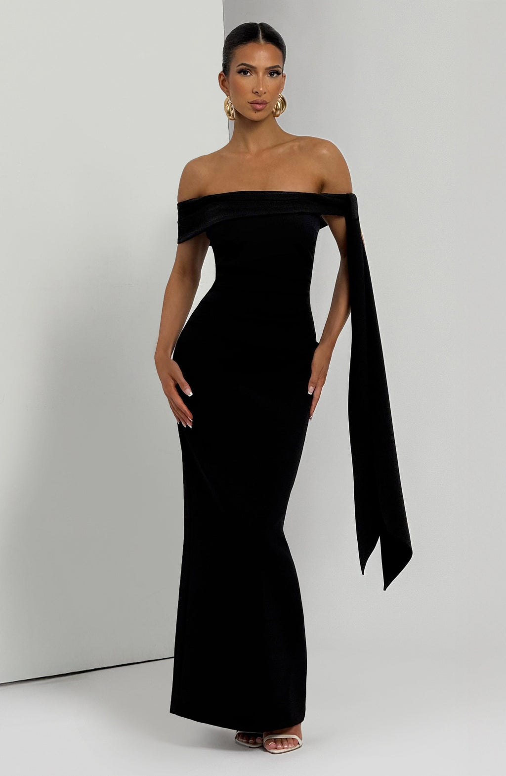 Off shoulder maxi dress with bardot neckline, draped scarf tie and ruched waist - view 6