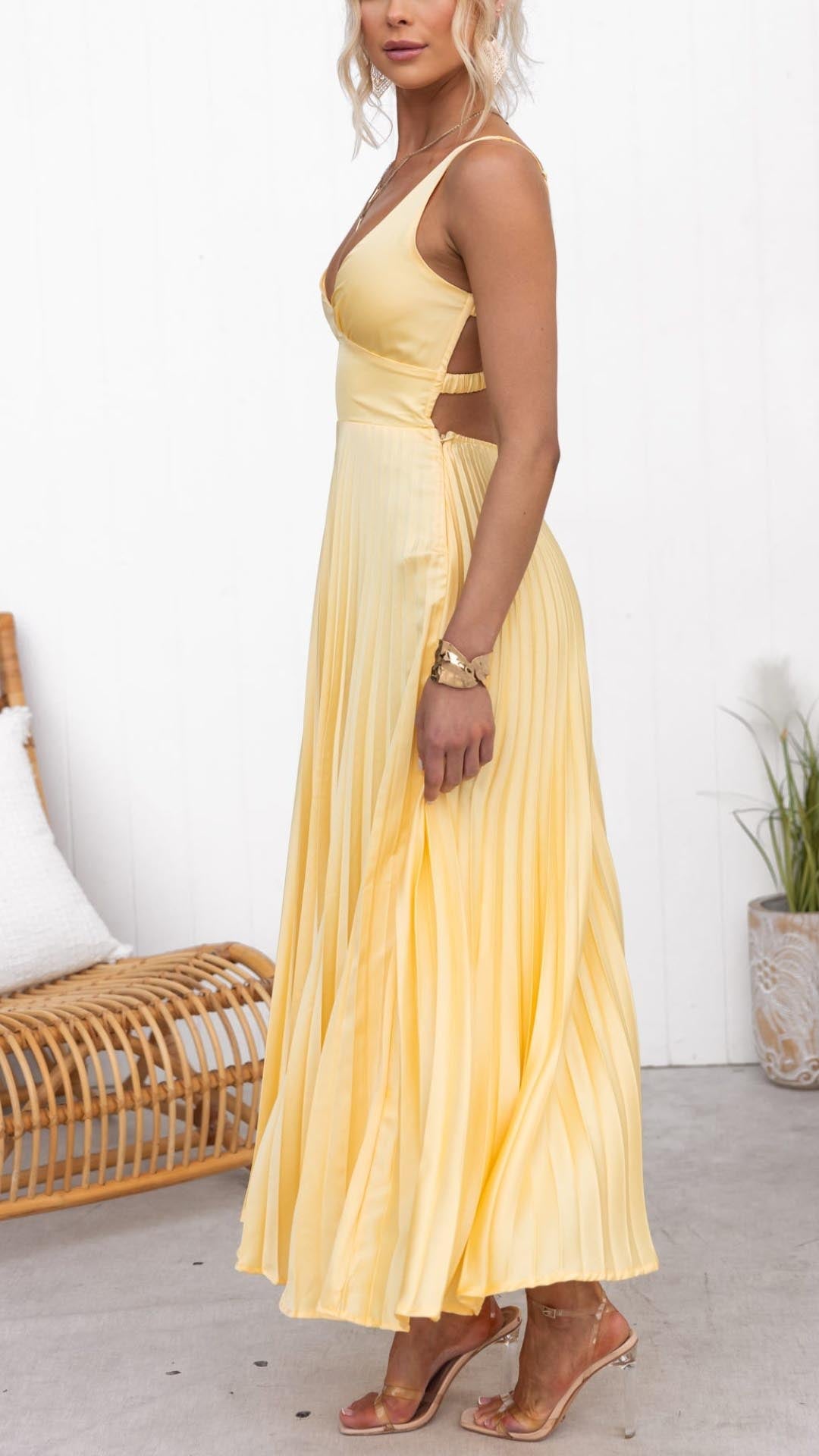 Yellow pleated V-neck maxi dress with open strappy back - view 3