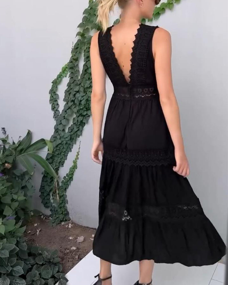 Kira tiered lace maxi dress with deep V-neck and open lace back - view 11