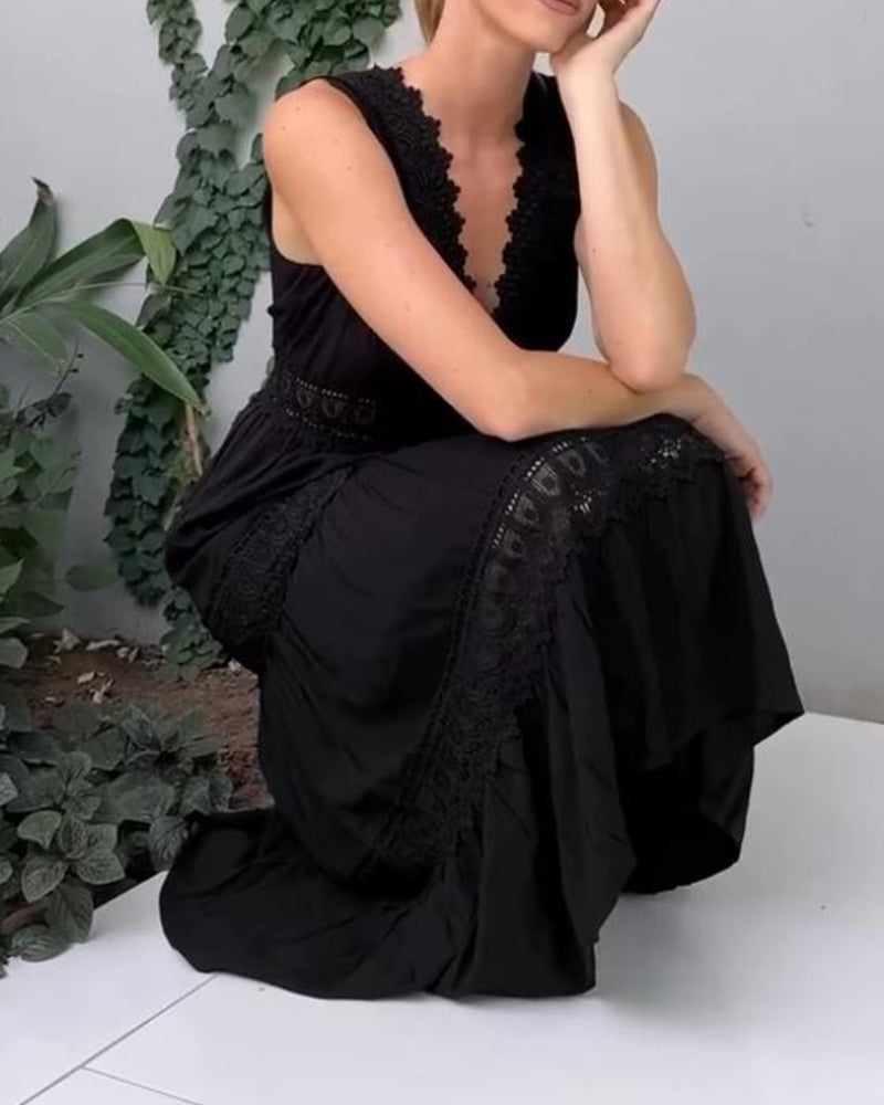 Kira tiered lace maxi dress with deep V-neck and open lace back - view 8