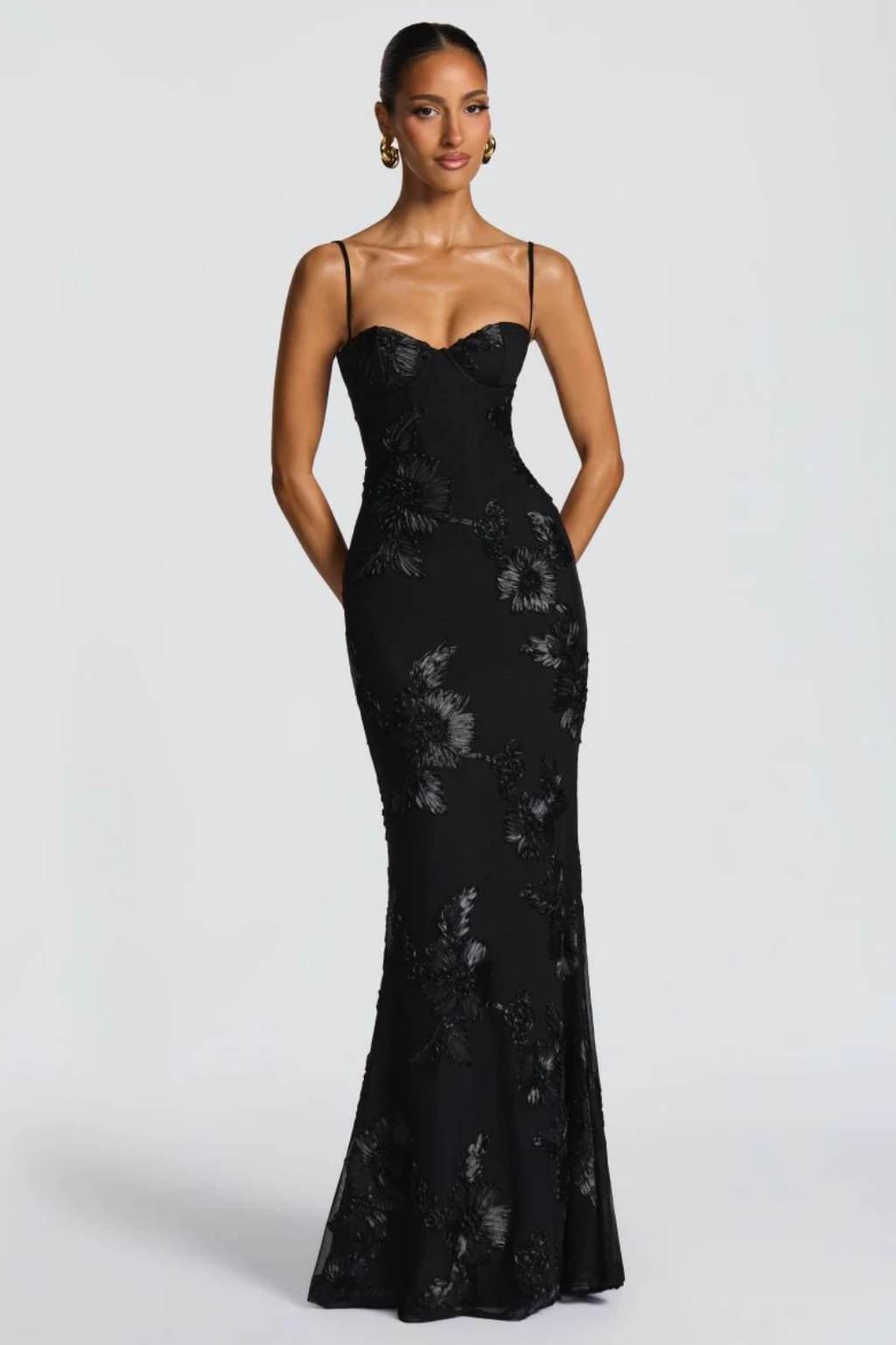 Floral embroidered corset maxi dress with spaghetti straps and lace-up open back - view 6