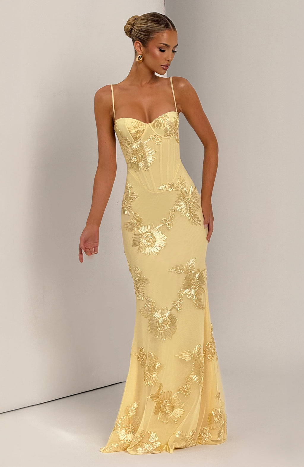 Pale yellow floral dress with corset bodice, sweetheart neckline and lace-up open back - view 7
