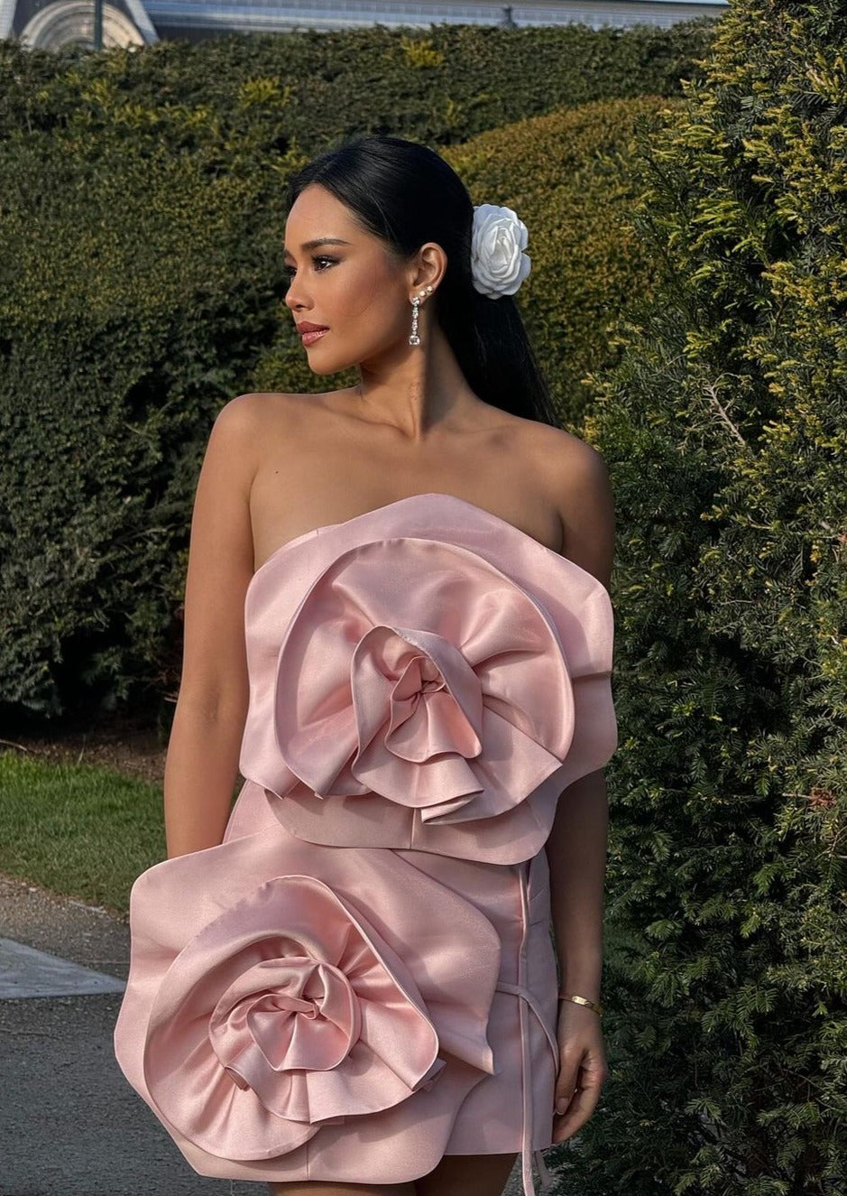Ivory strapless satin mini dress with two oversized 3D rosettes - view 15